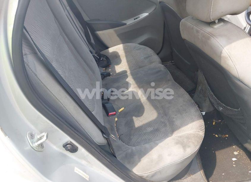 Photo 8 of 2013 Hyundai Accent GLS (VIN KMHCU4AE1DU354901)