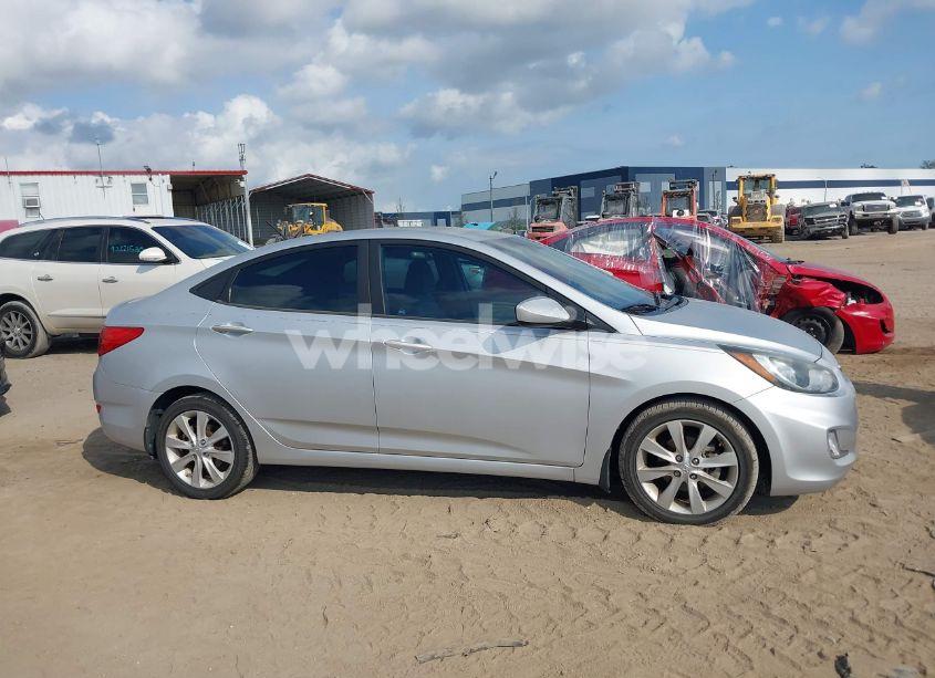 Photo 13 of 2013 Hyundai Accent GLS (VIN KMHCU4AE4DU316157)
