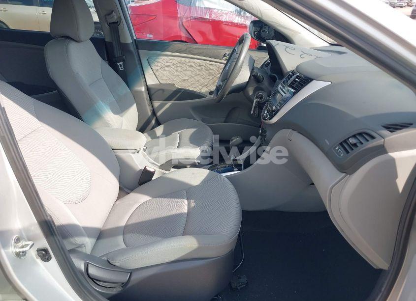 Photo 5 of 2013 Hyundai Accent GLS (VIN KMHCU4AE4DU316157)