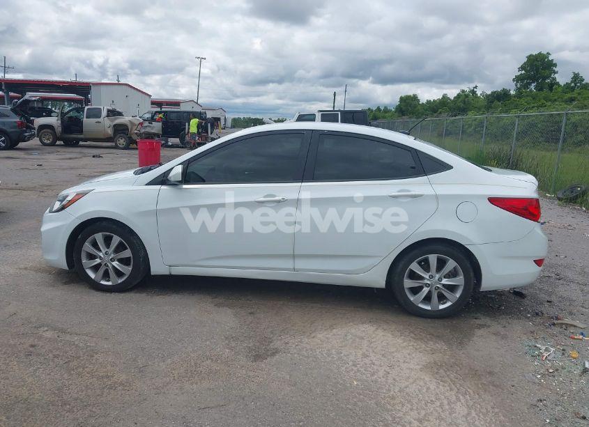 Photo 14 of 2013 Hyundai Accent GLS (VIN KMHCU4AE4DU435925)