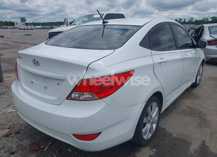 Photo 4 of 2013 Hyundai Accent GLS (VIN KMHCU4AE4DU435925)