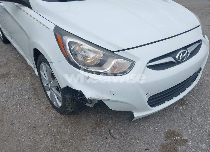 Photo 6 of 2013 Hyundai Accent GLS (VIN KMHCU4AE4DU435925)