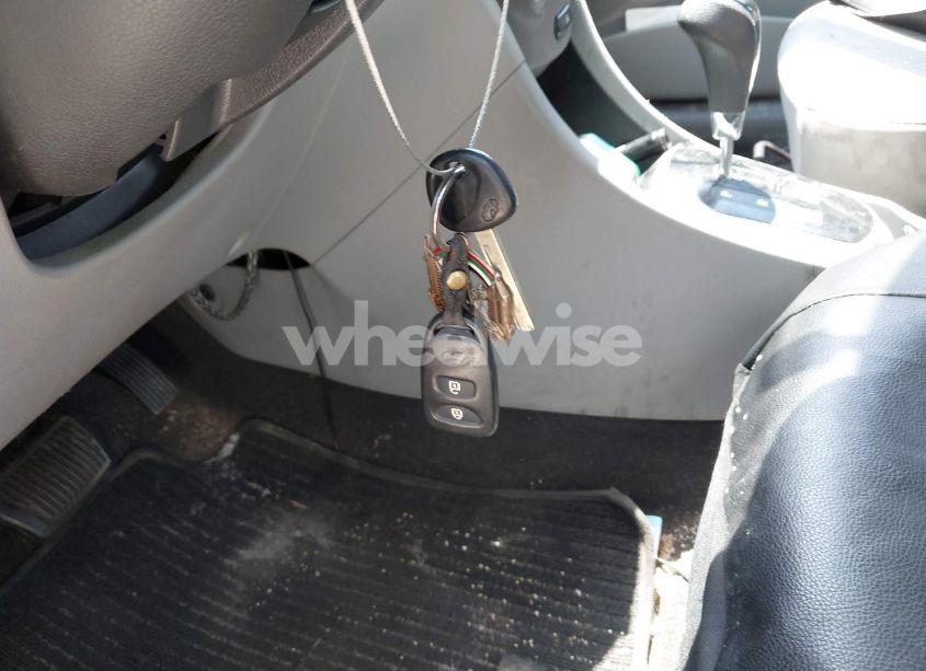 Photo 11 of 2013 Hyundai Accent GLS (VIN KMHCU4AE4DU576428)