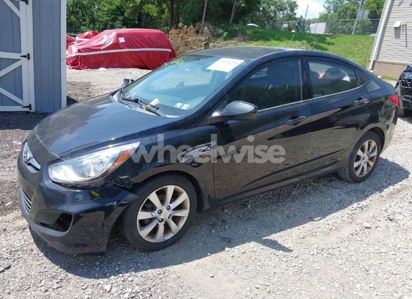 Photo 2 of 2013 Hyundai Accent GLS (VIN KMHCU4AE4DU576428)