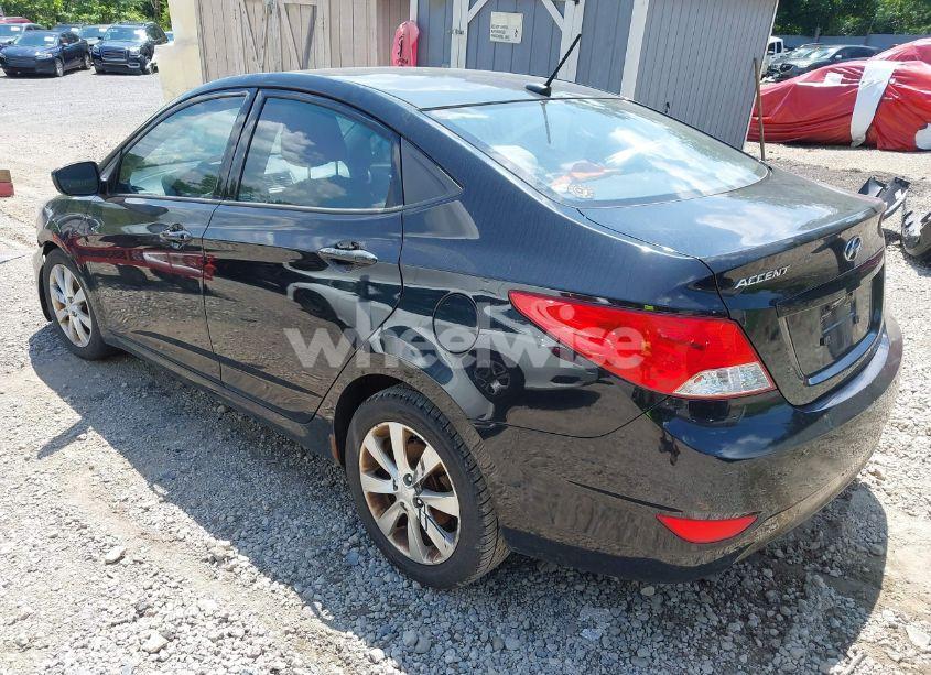 Photo 3 of 2013 Hyundai Accent GLS (VIN KMHCU4AE4DU576428)
