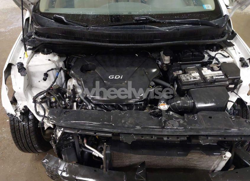 Photo 10 of 2014 Hyundai Accent GLS (VIN KMHCU4AE4EU756106)