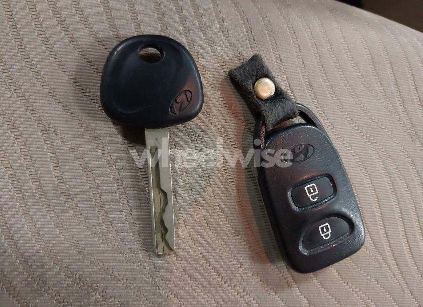 Photo 11 of 2014 Hyundai Accent GLS (VIN KMHCU4AE4EU756106)