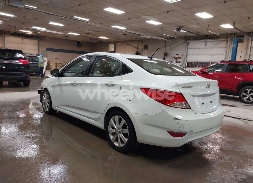 Photo 3 of 2014 Hyundai Accent GLS (VIN KMHCU4AE4EU756106)