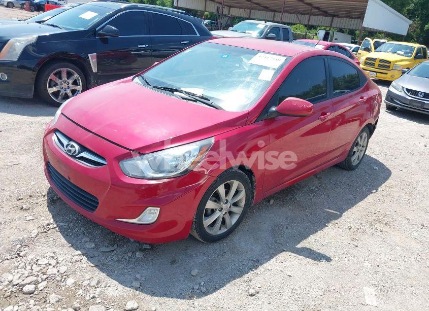 Photo 2 of 2013 Hyundai Accent GLS (VIN KMHCU4AE6DU350942)
