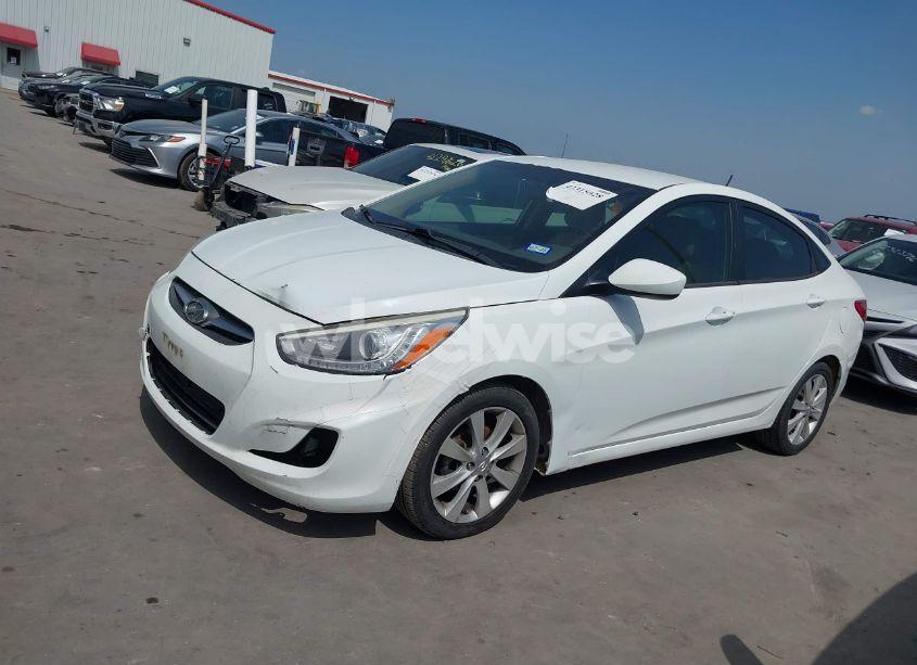 Photo 2 of 2014 Hyundai Accent GLS (VIN KMHCU4AE7EU750798)