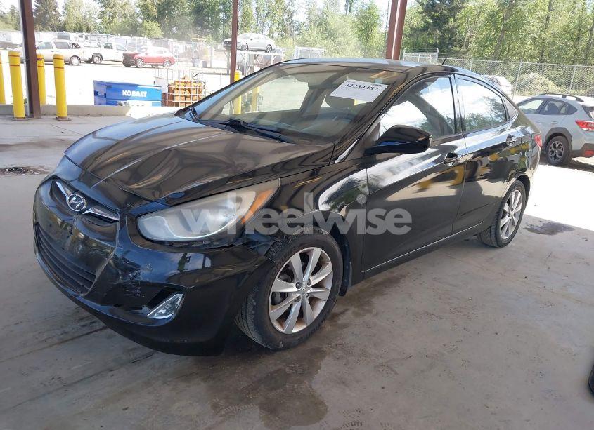Photo 2 of 2013 Hyundai Accent GLS (VIN KMHCU4AE8DU578490)