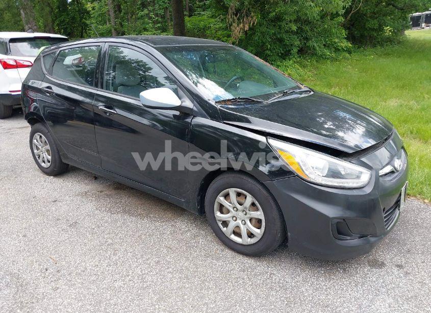2014 Hyundai Accent SE (VIN KMHCU5AE0EU148315) main photo