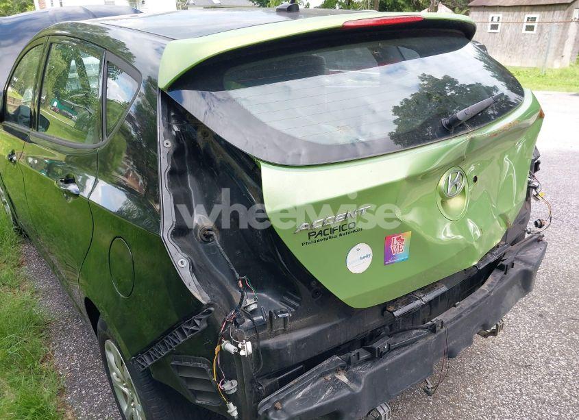 Photo 6 of 2014 Hyundai Accent SE (VIN KMHCU5AE0EU148315)