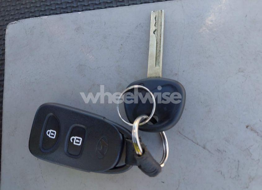 Photo 11 of 2014 Hyundai Accent SE (VIN KMHCU5AE1EU184613)