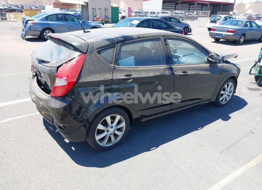 Photo 4 of 2014 Hyundai Accent SE (VIN KMHCU5AE1EU184613)