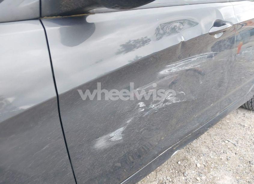 Photo 6 of 2012 Hyundai Accent SE (VIN KMHCU5AE3CU006411)