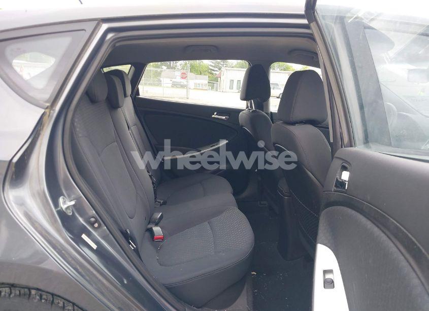 Photo 8 of 2012 Hyundai Accent SE (VIN KMHCU5AE3CU006411)