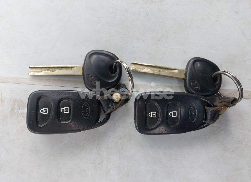 Photo 11 of 2012 Hyundai Accent SE (VIN KMHCU5AE4CU023105)