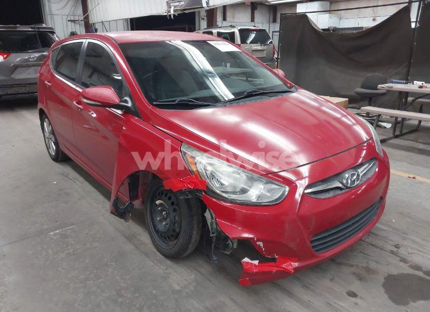2013 Hyundai Accent SE (VIN KMHCU5AE4DU091826) main photo