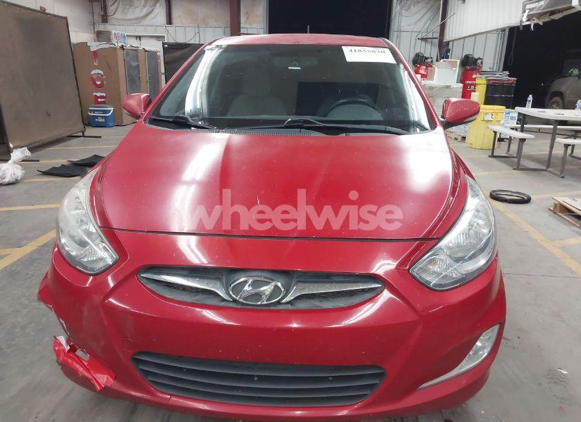 Photo 13 of 2013 Hyundai Accent SE (VIN KMHCU5AE4DU091826)