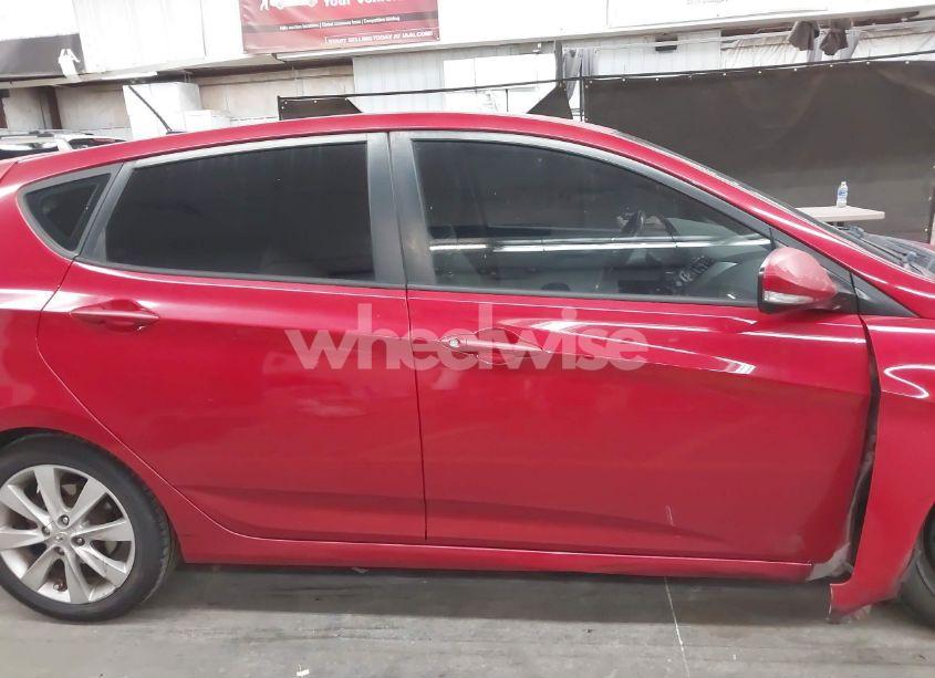 Photo 14 of 2013 Hyundai Accent SE (VIN KMHCU5AE4DU091826)