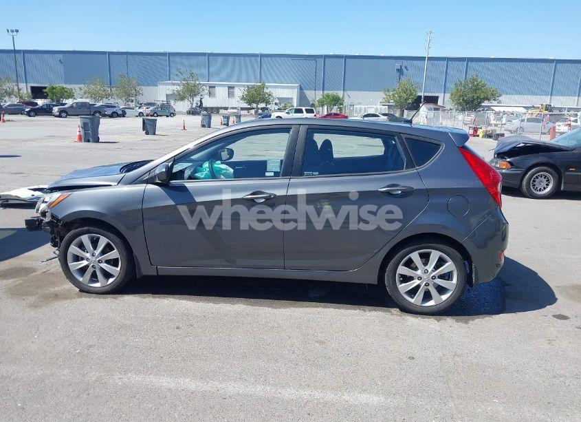 Photo 15 of 2012 Hyundai Accent SE (VIN KMHCU5AE5CU022142)