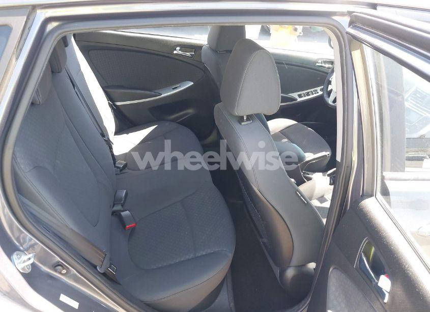 Photo 8 of 2012 Hyundai Accent SE (VIN KMHCU5AE5CU022142)