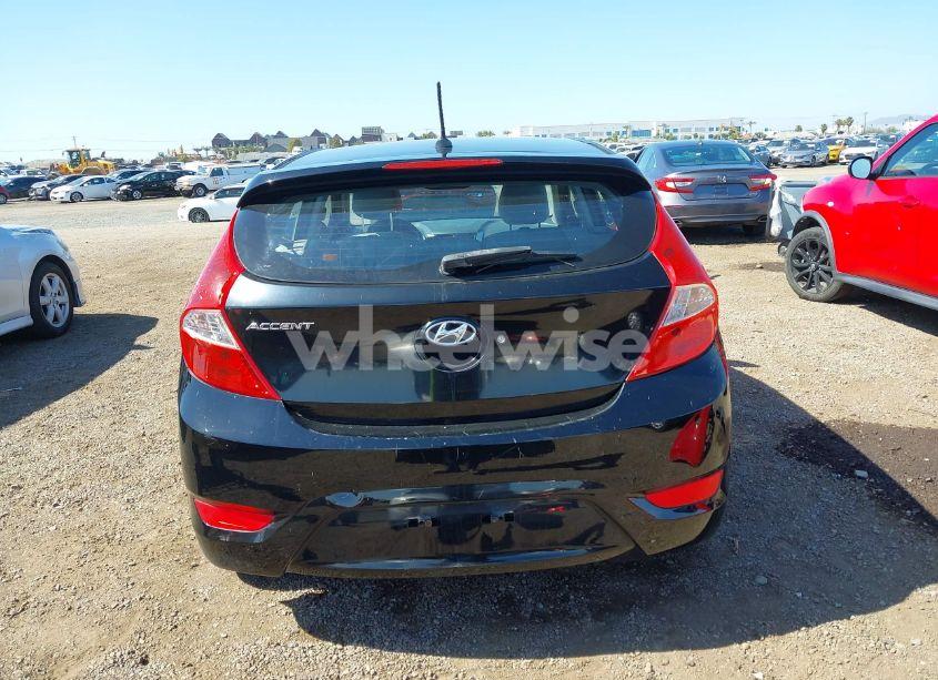 Photo 16 of 2013 Hyundai Accent SE (VIN KMHCU5AE5DU134165)
