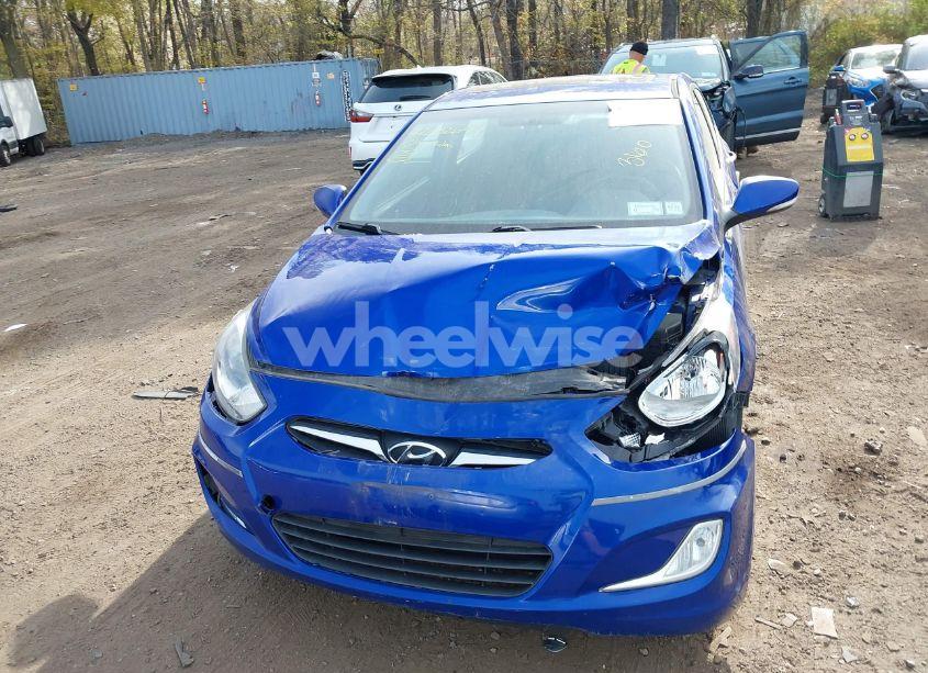 Photo 12 of 2013 Hyundai Accent SE (VIN KMHCU5AE7DU085650)
