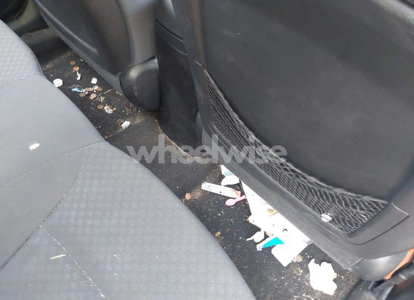 Photo 8 of 2013 Hyundai Accent SE (VIN KMHCU5AE7DU085650)