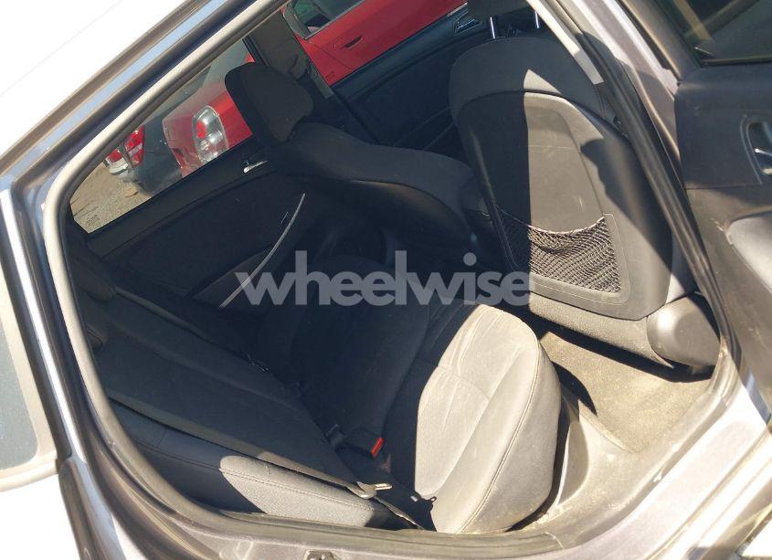 Photo 8 of 2014 Hyundai Accent SE (VIN KMHCU5AE9EU142285)