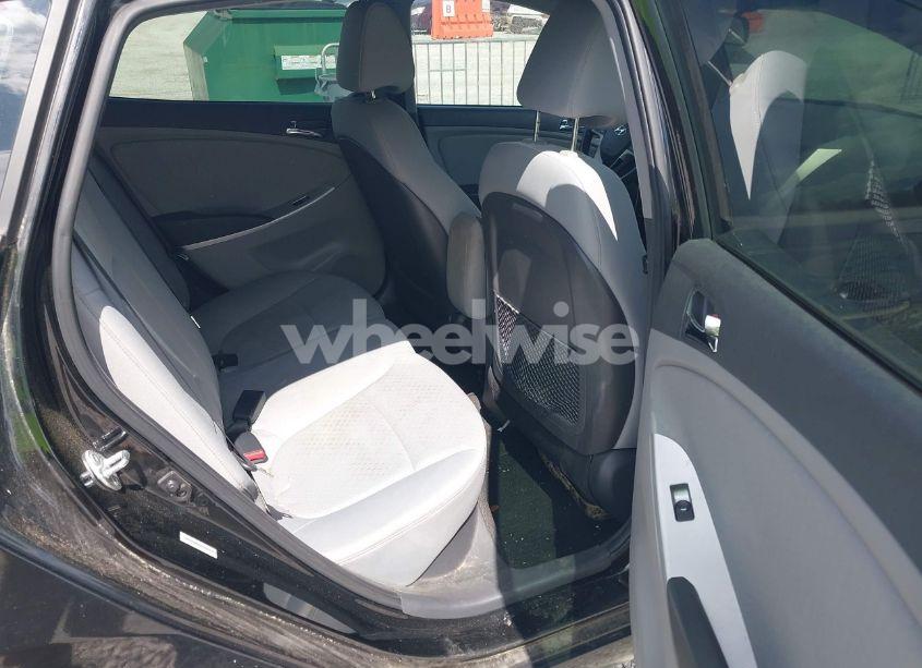 Photo 8 of 2014 Hyundai Accent SE (VIN KMHCU5AE9EU163914)