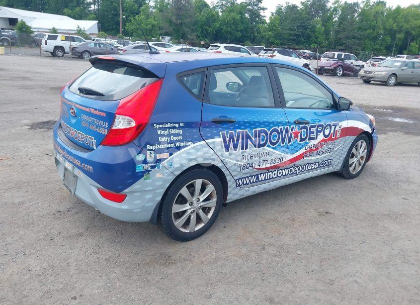 Photo 4 of 2014 Hyundai Accent SE (VIN KMHCU5AE9EU182785)