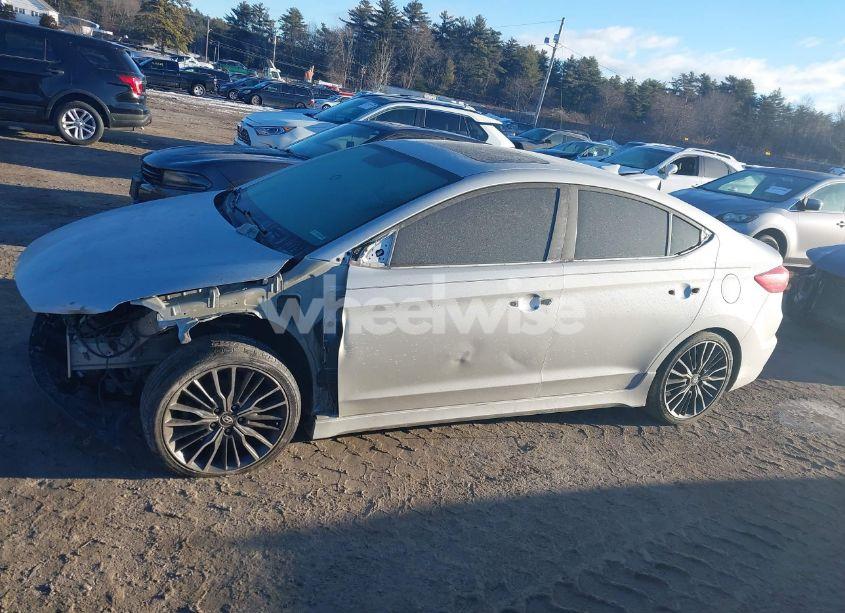 Photo 15 of 2018 Hyundai Elantra SPORT (VIN KMHD04LB1JU524771)