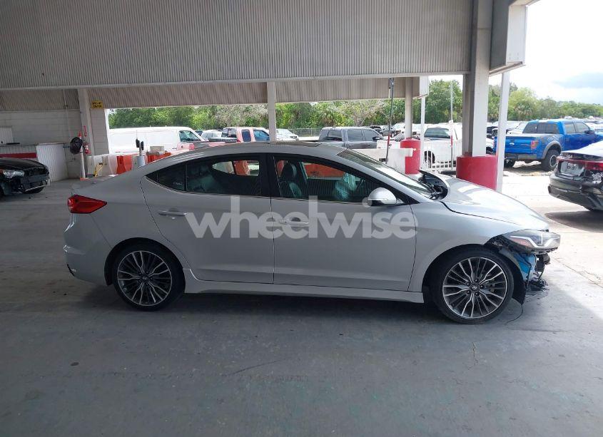 Photo 14 of 2018 Hyundai Elantra SPORT (VIN KMHD04LB3JU702020)