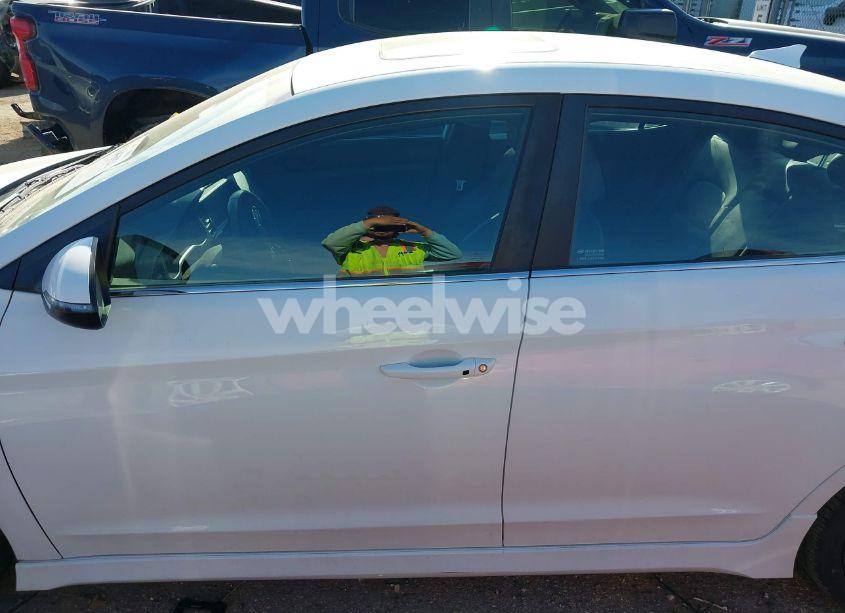 Photo 15 of 2020 Hyundai Elantra SPORT (VIN KMHD04LB5LU961269)