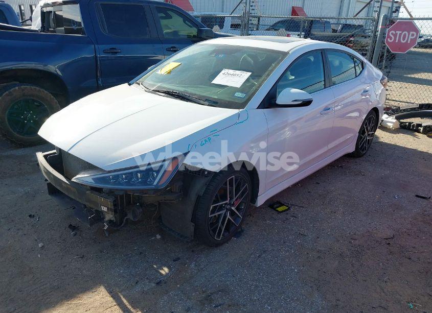 Photo 2 of 2020 Hyundai Elantra SPORT (VIN KMHD04LB5LU961269)