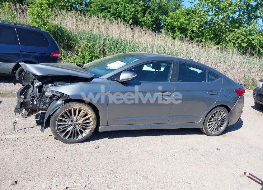 Photo 14 of 2017 Hyundai Elantra SPORT (VIN KMHD04LB8HU326120)