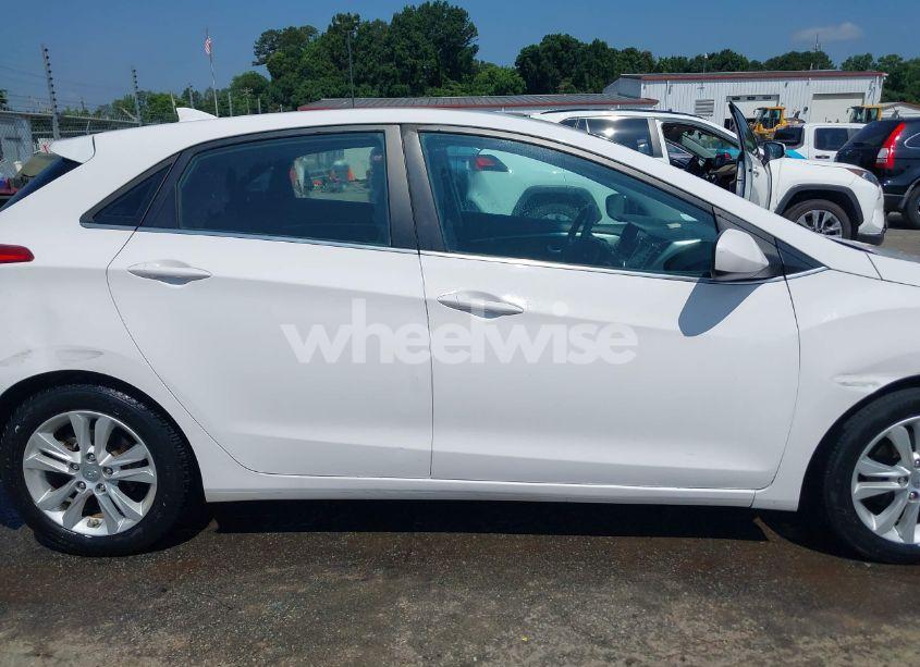 Photo 14 of 2013 Hyundai Elantra GT (VIN KMHD35LE0DU088118)