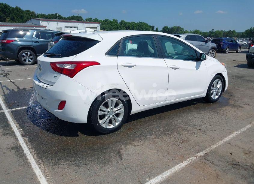 Photo 4 of 2013 Hyundai Elantra GT (VIN KMHD35LE0DU088118)