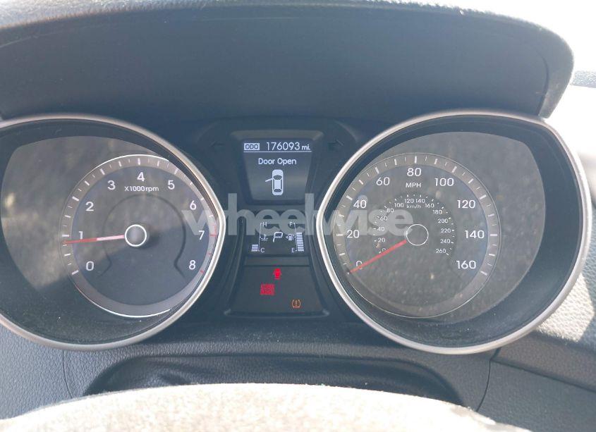 Photo 7 of 2013 Hyundai Elantra GT (VIN KMHD35LE0DU088118)