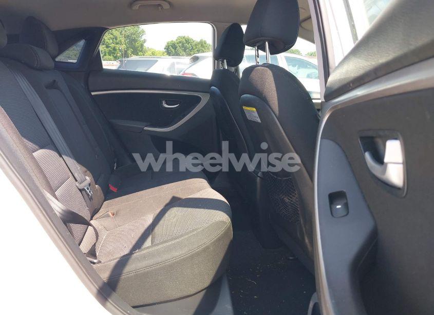 Photo 8 of 2013 Hyundai Elantra GT (VIN KMHD35LE0DU088118)