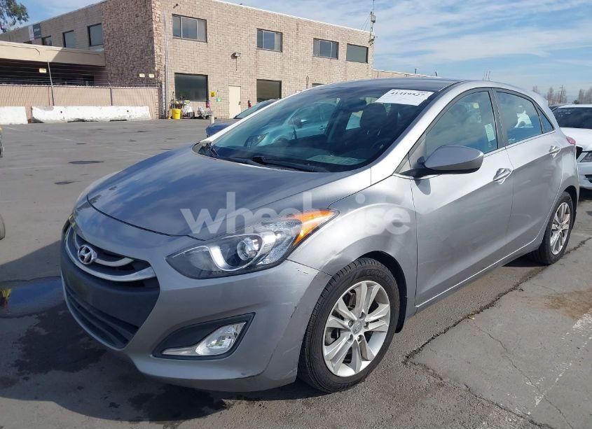 Photo 2 of 2013 Hyundai Elantra GT (VIN KMHD35LE0DU107881)