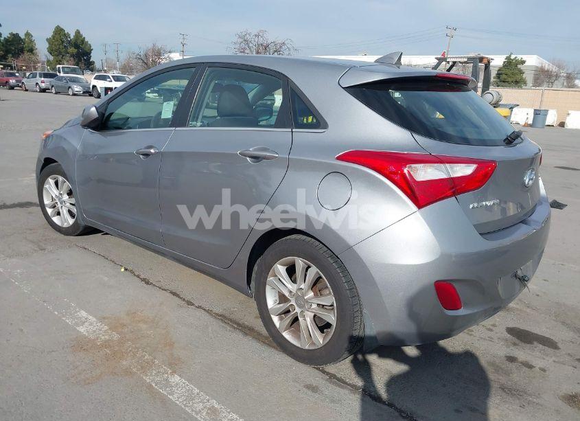Photo 3 of 2013 Hyundai Elantra GT (VIN KMHD35LE0DU107881)