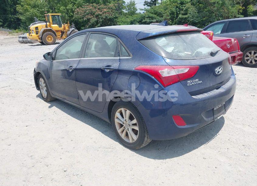 Photo 3 of 2013 Hyundai Elantra GT (VIN KMHD35LE1DU023391)