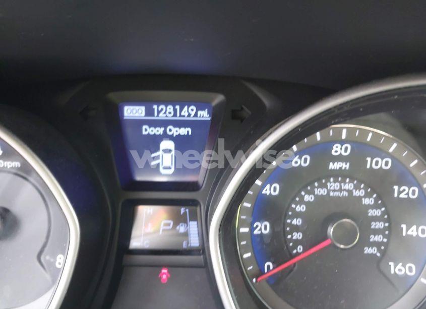 Photo 16 of 2013 Hyundai Elantra GT (VIN KMHD35LE2DU026672)