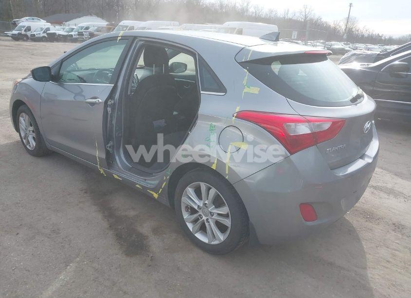 Photo 3 of 2013 Hyundai Elantra GT (VIN KMHD35LE2DU026672)