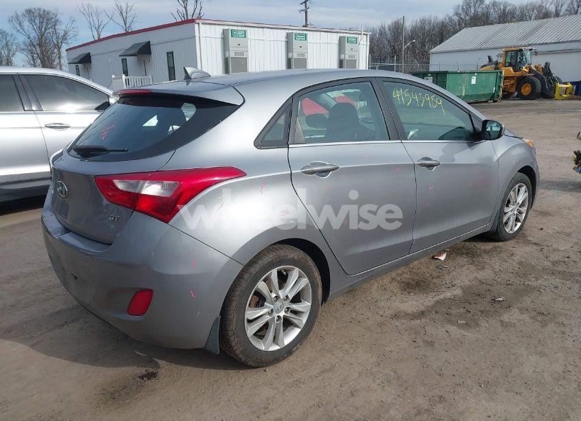 Photo 4 of 2013 Hyundai Elantra GT (VIN KMHD35LE2DU026672)
