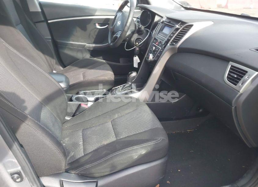 Photo 5 of 2013 Hyundai Elantra GT (VIN KMHD35LE2DU026672)