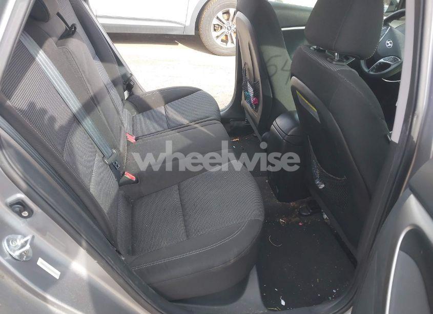 Photo 8 of 2013 Hyundai Elantra GT (VIN KMHD35LE2DU026672)